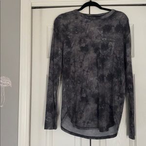 2 Men’s M Hollister Long-sleeve Tees
